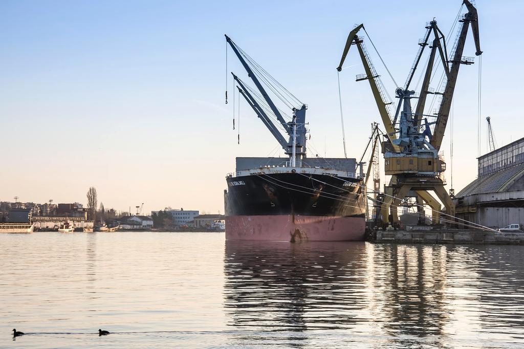 Supply chain and logistics optimization algorithms icon